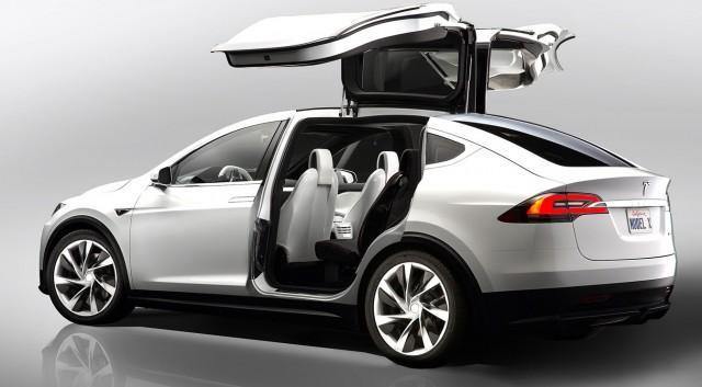 Como é o Tesla Model X? | LFOTPP